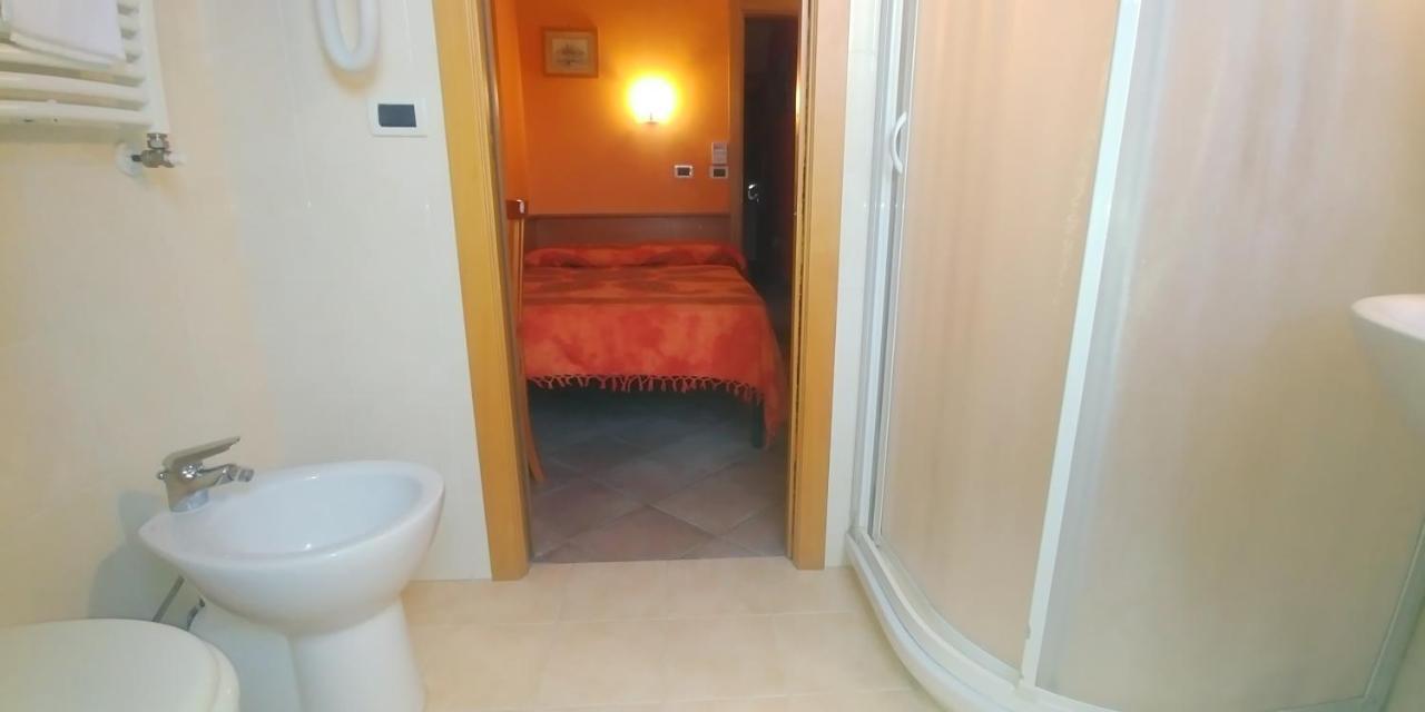 Porto Recanati Zimmer Exterior photo