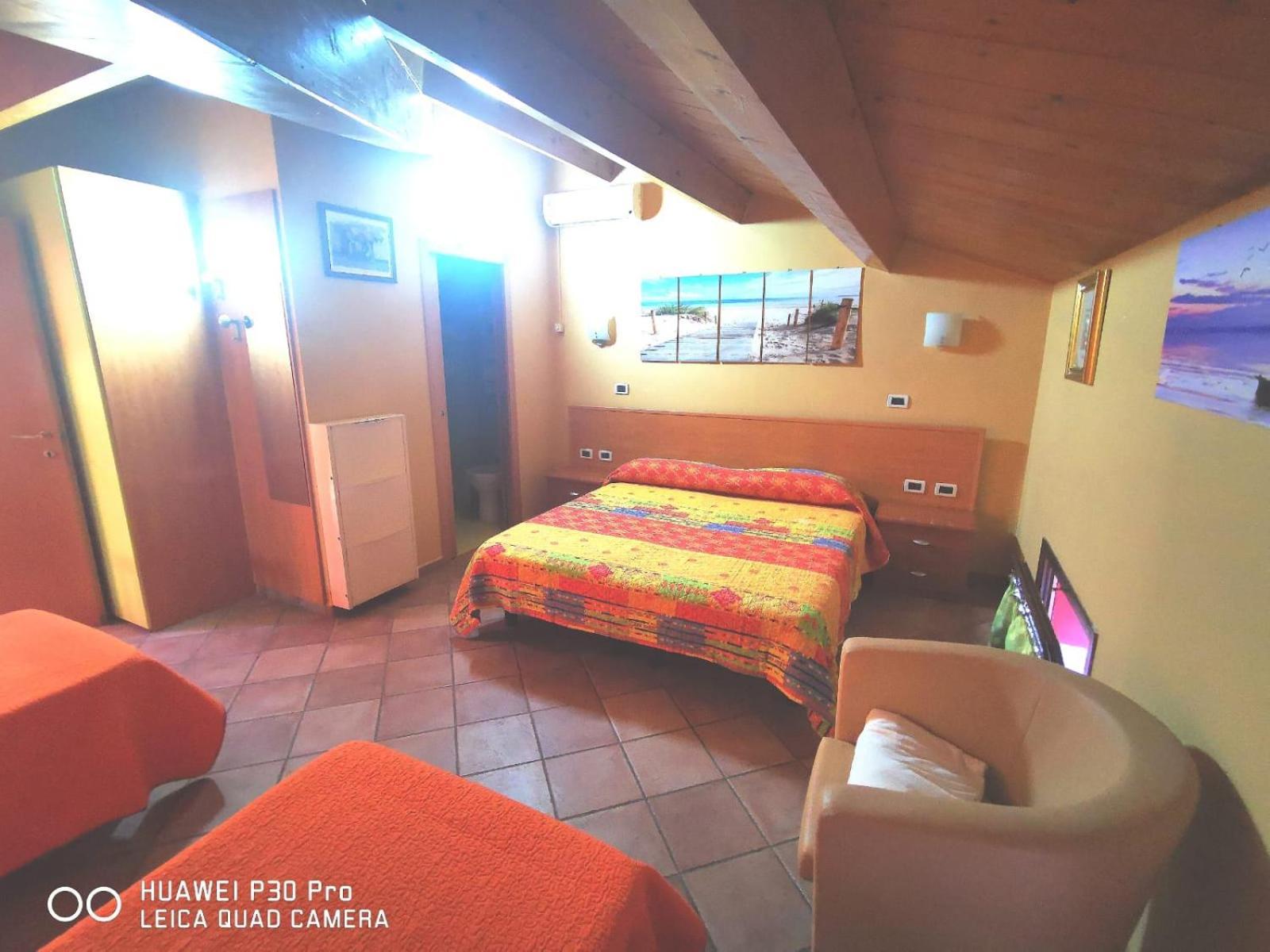 Porto Recanati Zimmer Exterior photo