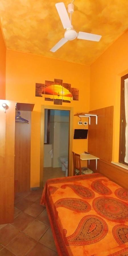 Porto Recanati Zimmer Exterior photo